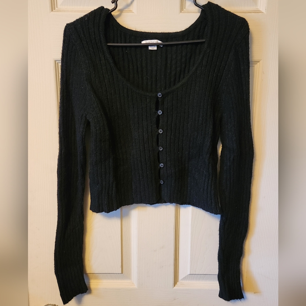 American Eagle Womens Size Large Black Button Up Cropped Sweater